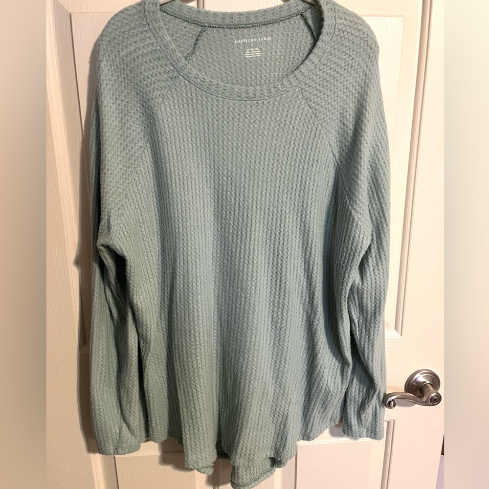American eagle sweater